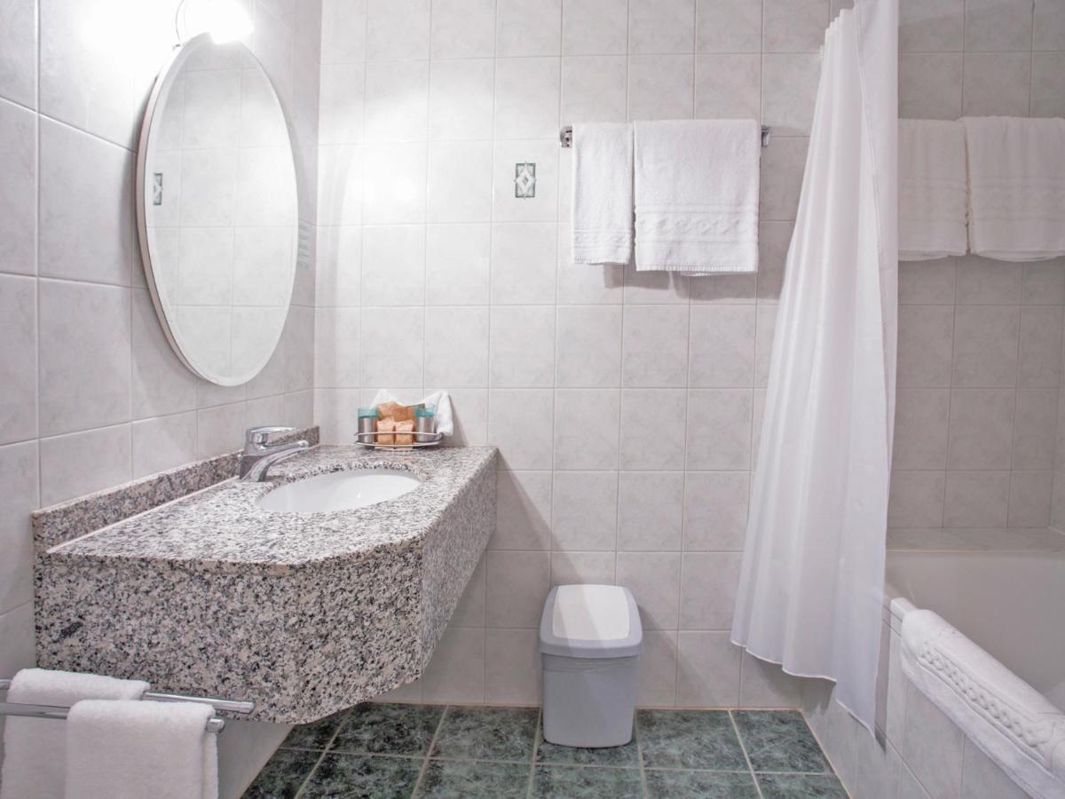Hotel Du Cheval Blanc - City Center بول المظهر الخارجي الصورة