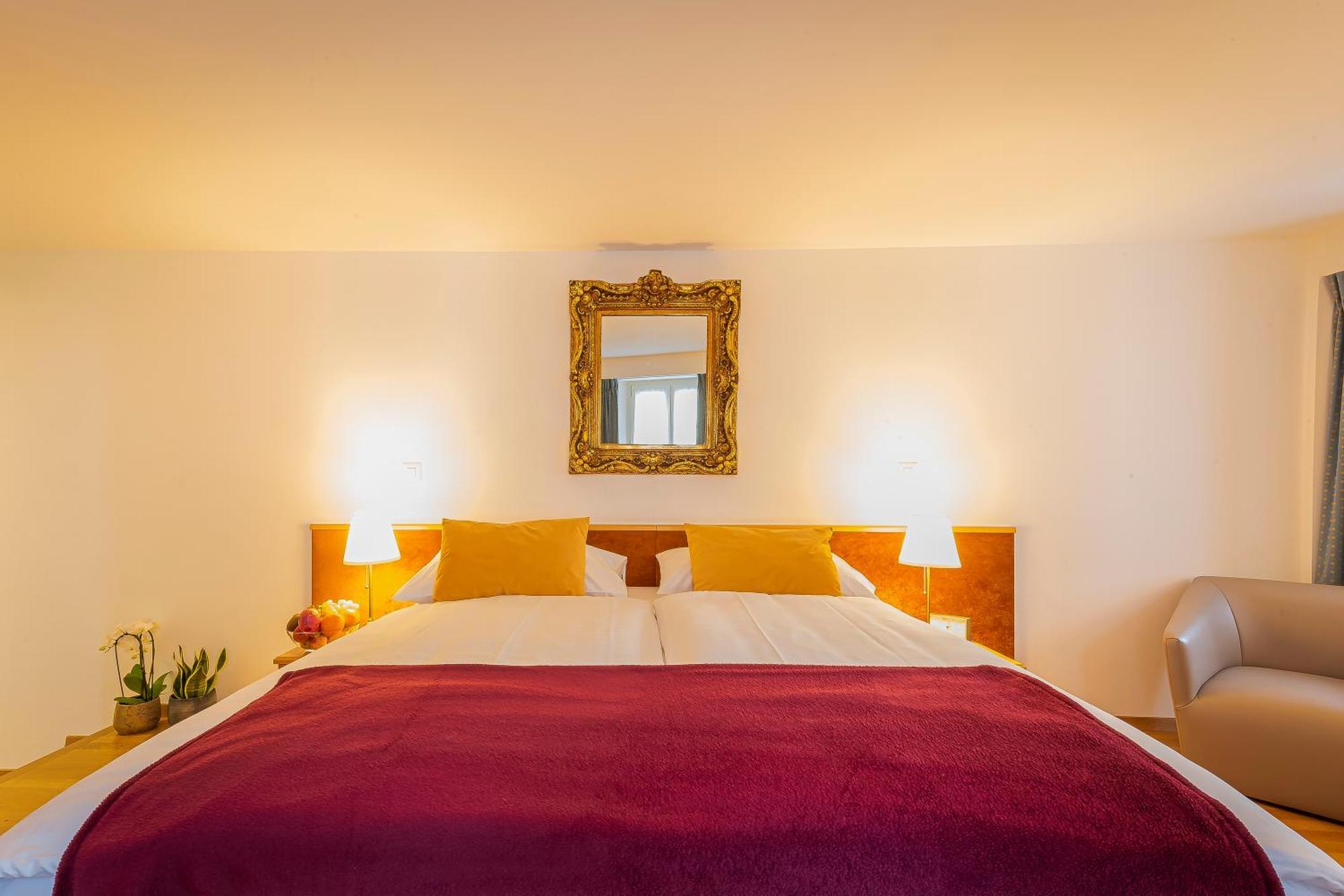 Hotel Du Cheval Blanc - City Center بول المظهر الخارجي الصورة